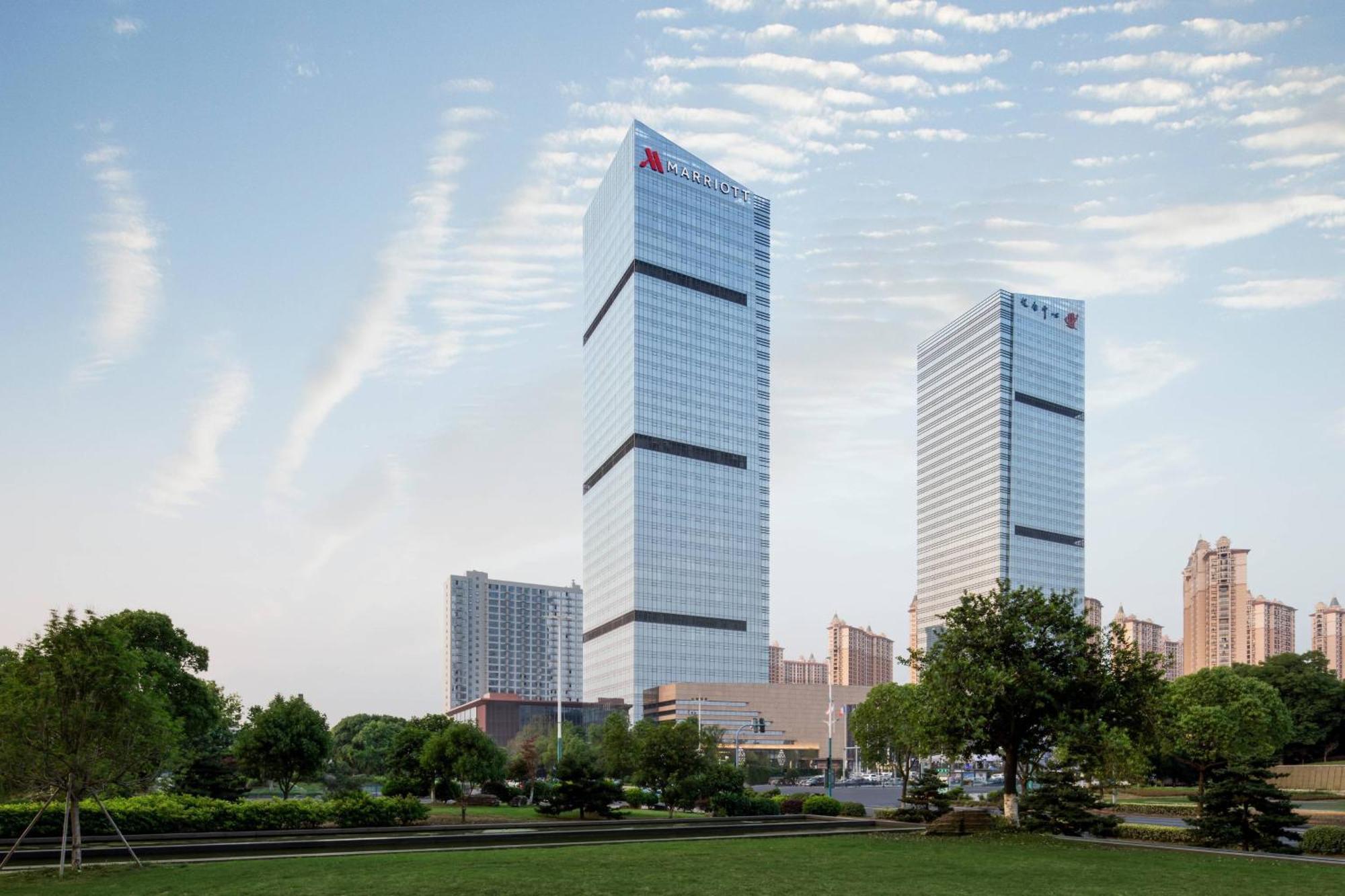 Zhangjiagang Marriott Hotel Eksteriør billede