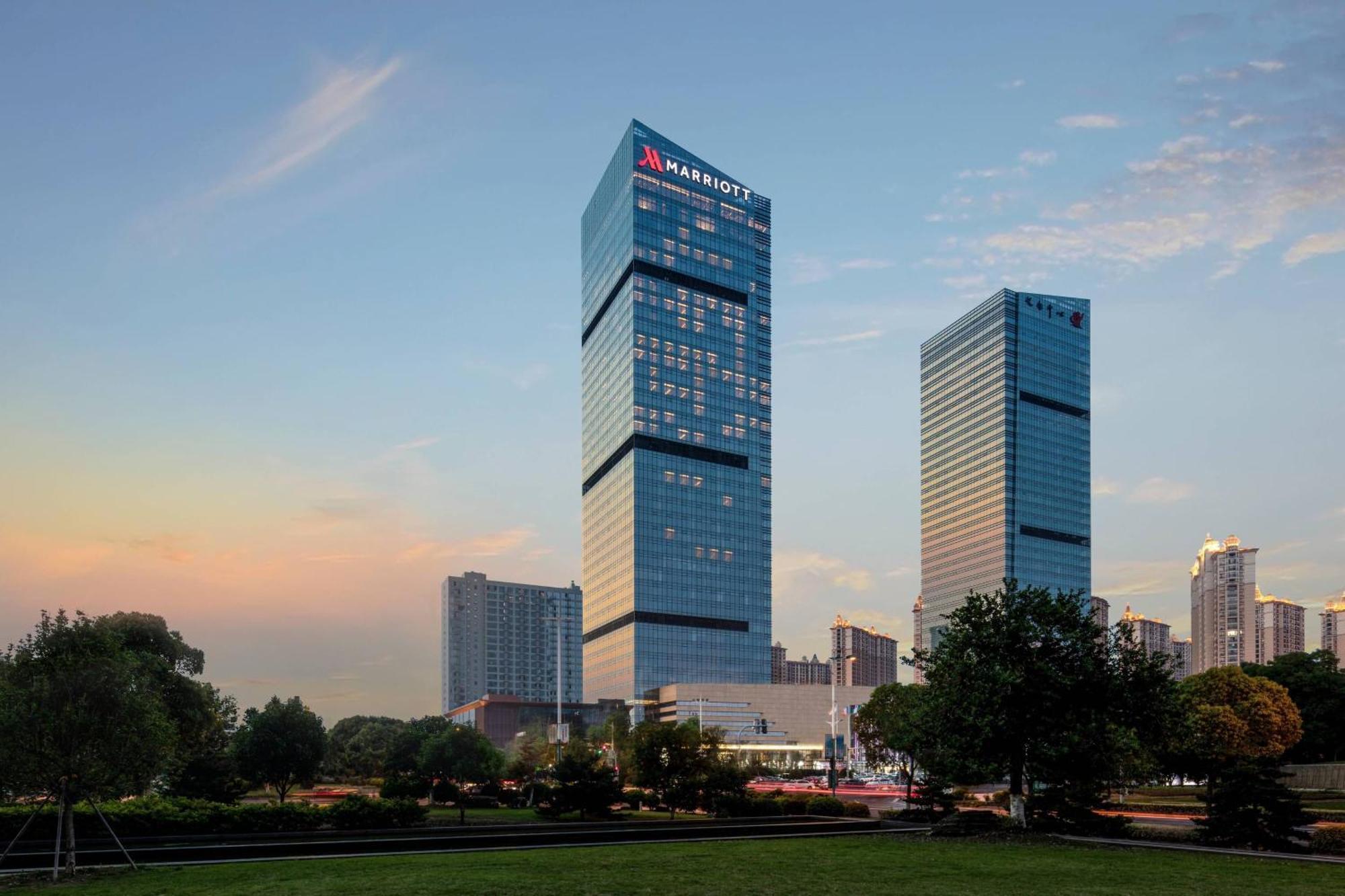 Zhangjiagang Marriott Hotel Eksteriør billede